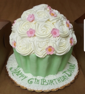 Cupcake with Flowers